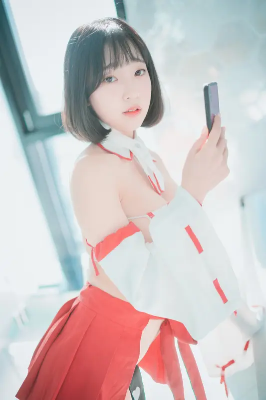 Summoner Girl - DJAWA