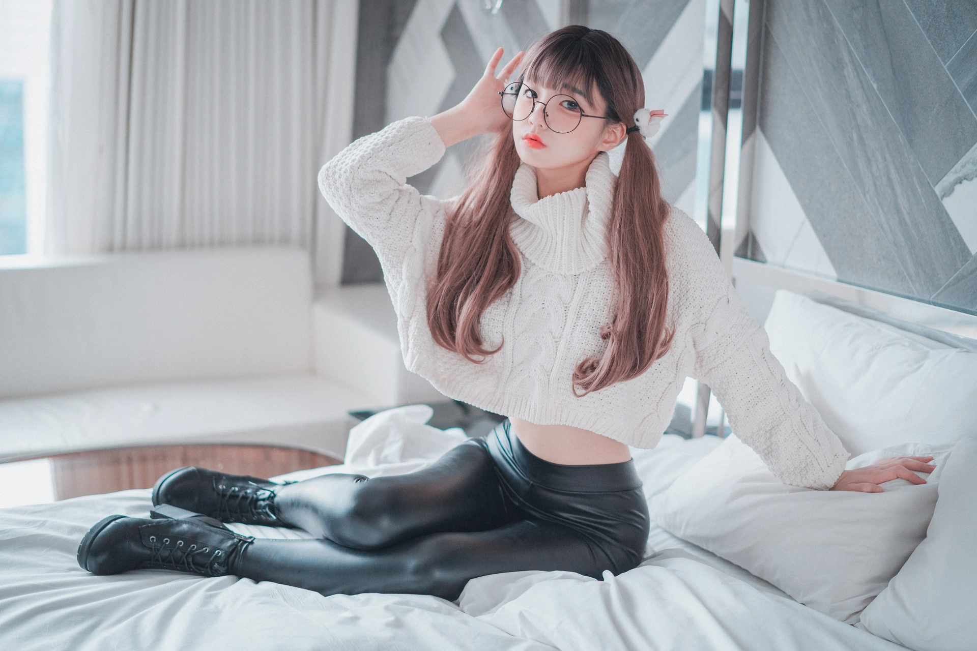 043.[DJAWA] Jenny - Loose and Tight  White 3